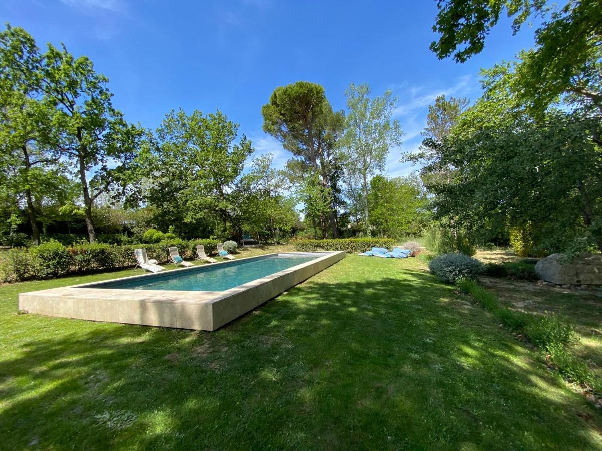 Ermitage Notre Dame De Vacquieres Bed & Breakfast Noves Bagian luar foto