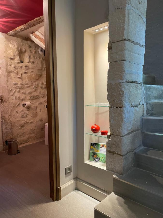 Ermitage Notre Dame De Vacquieres Bed & Breakfast Noves Bagian luar foto