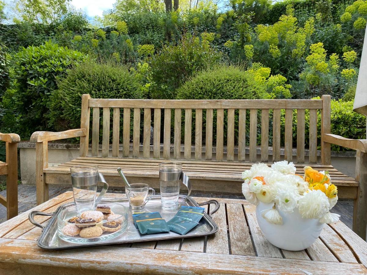 Ermitage Notre Dame De Vacquieres Bed & Breakfast Noves Bagian luar foto